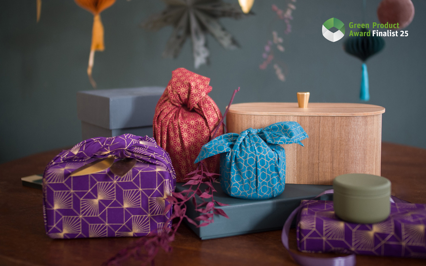 Reusable Fabric Gift Wrapping